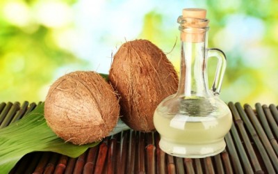 decanter of coconut oil