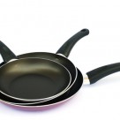 A Non-Stick Cookware Released Toxin May be Damaging Your Health A Non-Stick Cookware Released Toxin May be Damaging Your Health
