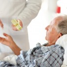 Extra Weight Linked to Dementia Risk, Sluggish Brain Function Extra Weight Linked to Dementia Risk, Sluggish Brain Function