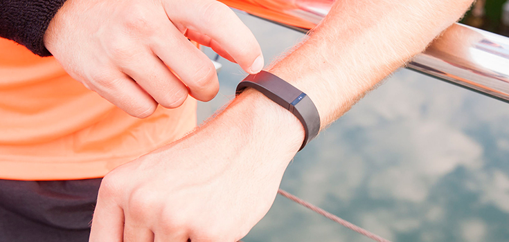 fitbit burning wrist