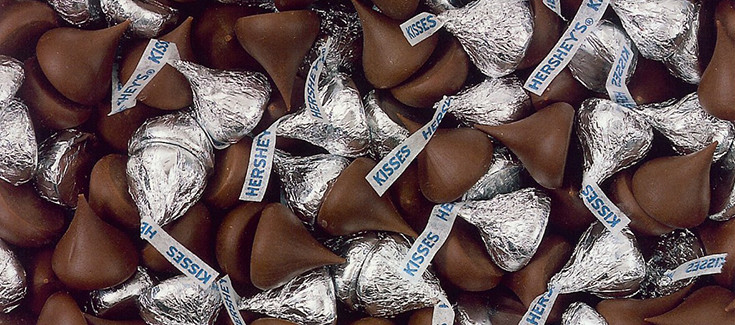 hersheys-chocolate-kisses-735-325.jpg