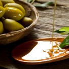 Olive Oil Reduces Risk of Heart Disease and Inflammation Olive Oil Reduces Risk of Heart Disease and Inflammation