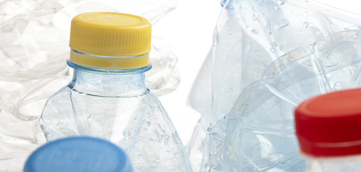 Senator Warns of BPA Dangers in Baby Bottles, Canned Foods