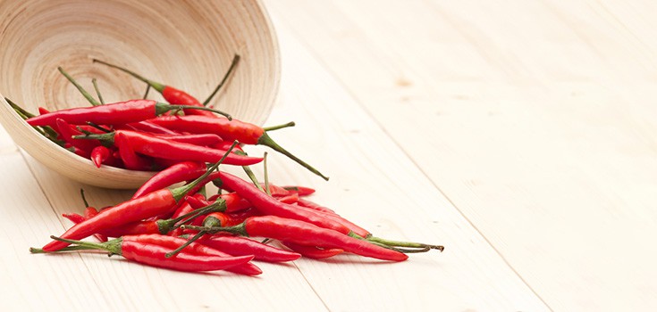 Weight Loss Tip: Sprinkle Red Chili Peppers on Your Dinner – Here’s Why