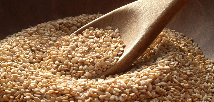 Over 12 Health Benefits of Sesame Seeds and Sesame Oil