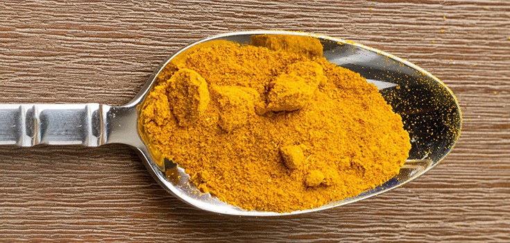 Cancer Doctor Explains How Cooking with Turmeric Leads to Amazing Health Benefits