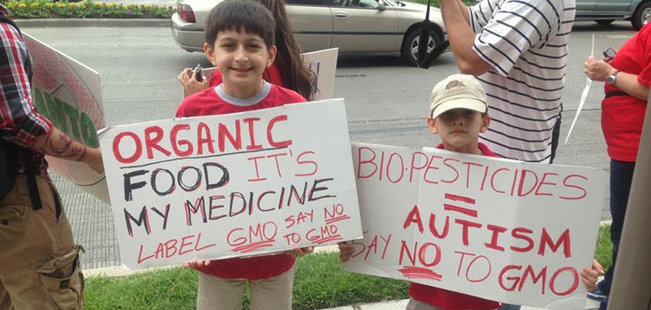 Video: Facebook Censors Photos of Children Protesting Monsanto as ‘Abusive’