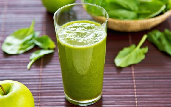 Green Smoothies Offer an Easier, Tastier Alternative to Juicing