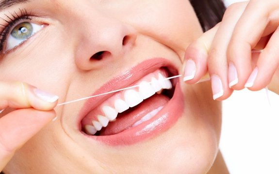 Could Brushing and Flossing Prevent Oral Cancer?