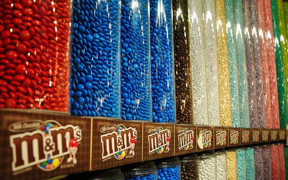 Mom Petitions Mars (M&Ms) to Replace Artificial Colors with Natural Colors