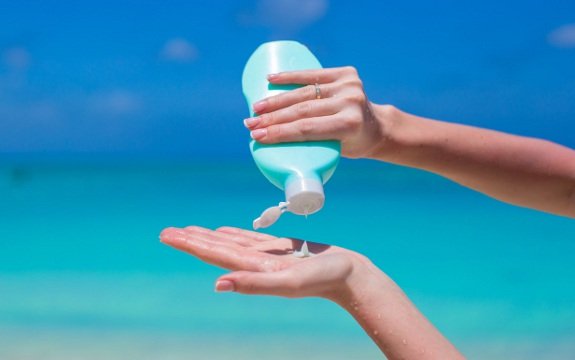 Study: Sunscreen ‘Not Enough’ to Protect Against Skin Cancer