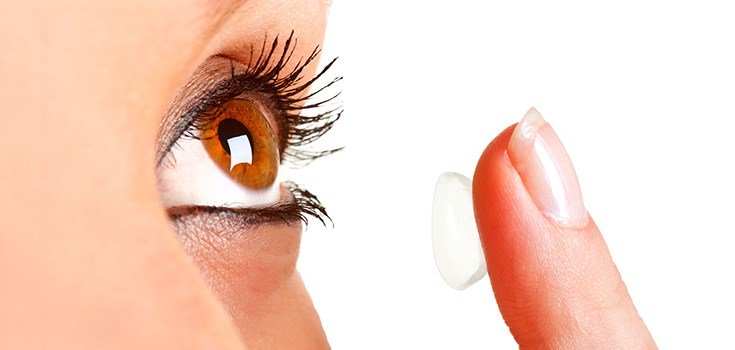 Don’t Make These 5 Dangerous Mistakes with Contact Lenses