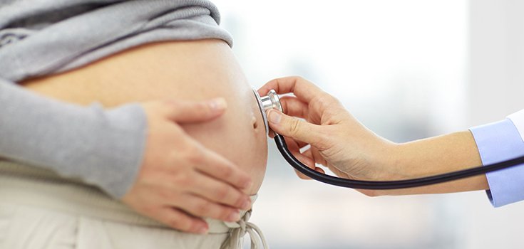 pregnant woman medical test
