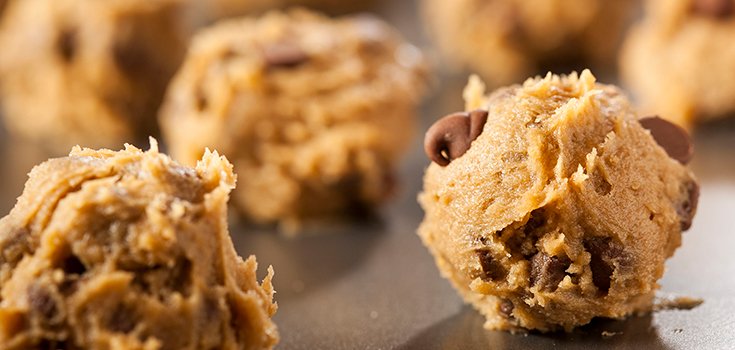 What the FDA’s Newest Warning Says About Eating Raw Cookie Dough