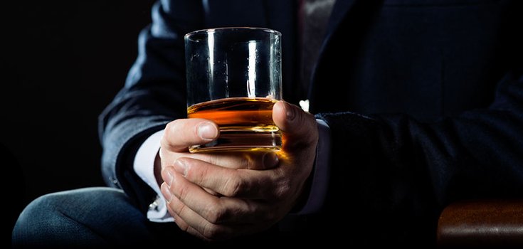If You’re a Heavy Drinker, This Study Might Make You Cut Back