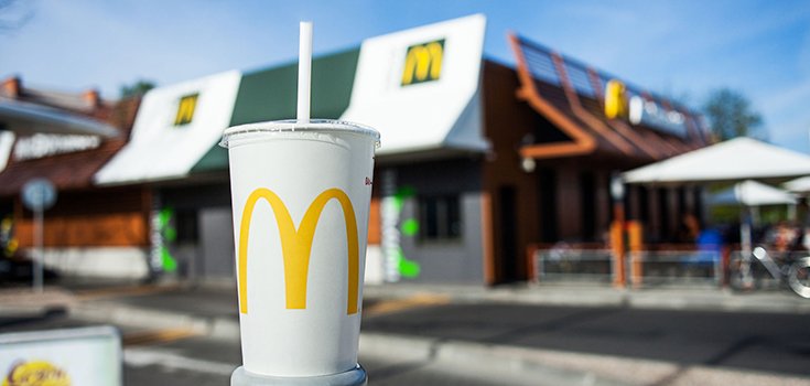 Sad Environment: McDonald’s to Keep Dispensing 95 MILLION Plastic Straws EVERY Day