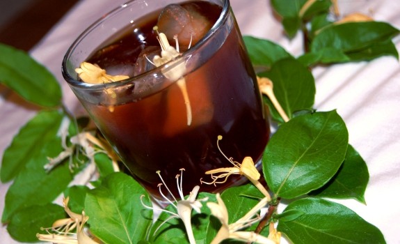 honeysuckle tea